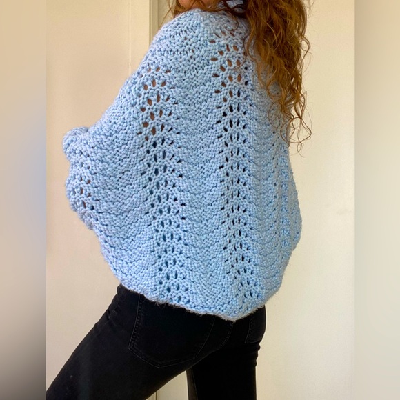 VINTAGE 80’s Cozy chic hand knitted cocoon sweater w/mother of pearl buttons - Picture 13 of 13